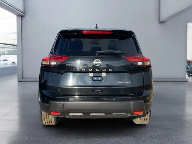 2024 Nissan Rogue SV Moonroof - Photo 4