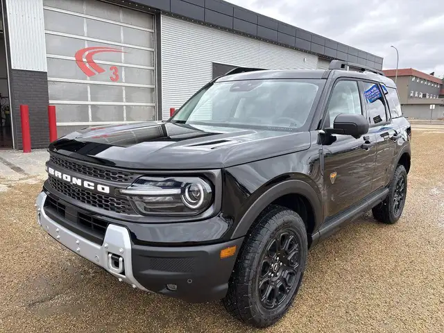 2026 Ford Bronco Sport Badlands 400A - Photo 2