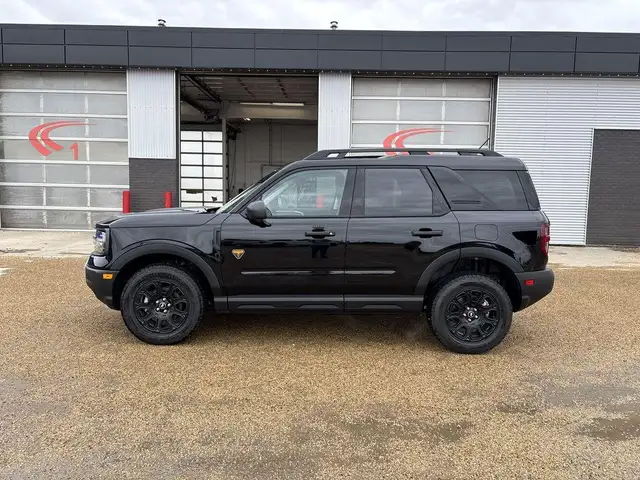 2026 Ford Bronco Sport Badlands 400A - Photo 4