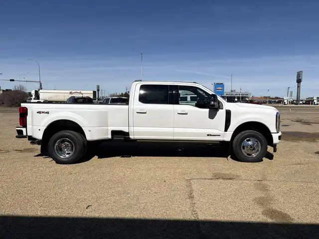 2026 Ford F-350 Super Duty DRW PLATINUM 8' Box 723A - Photo 9