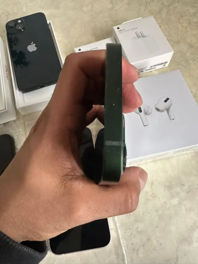 iPhone 13 128gb Airpods/Charger Set/Delivery - Photo 7