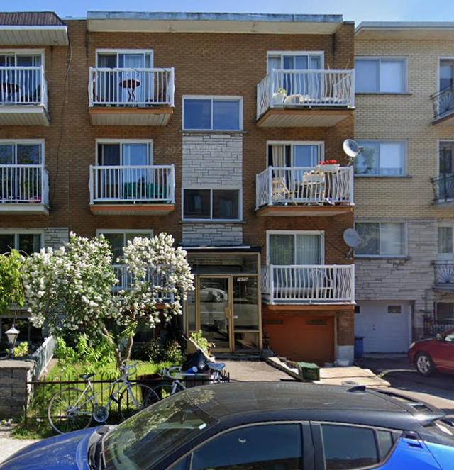 4 1/2 à louer (Parc Extension, Montréal) - 4 1/2 for rent