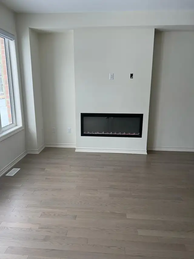 4 Bedroom Townhouse for Rent in Brampton - Photo 9