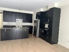 4 Bedroom Townhouse for Rent in Brampton - Photo 11