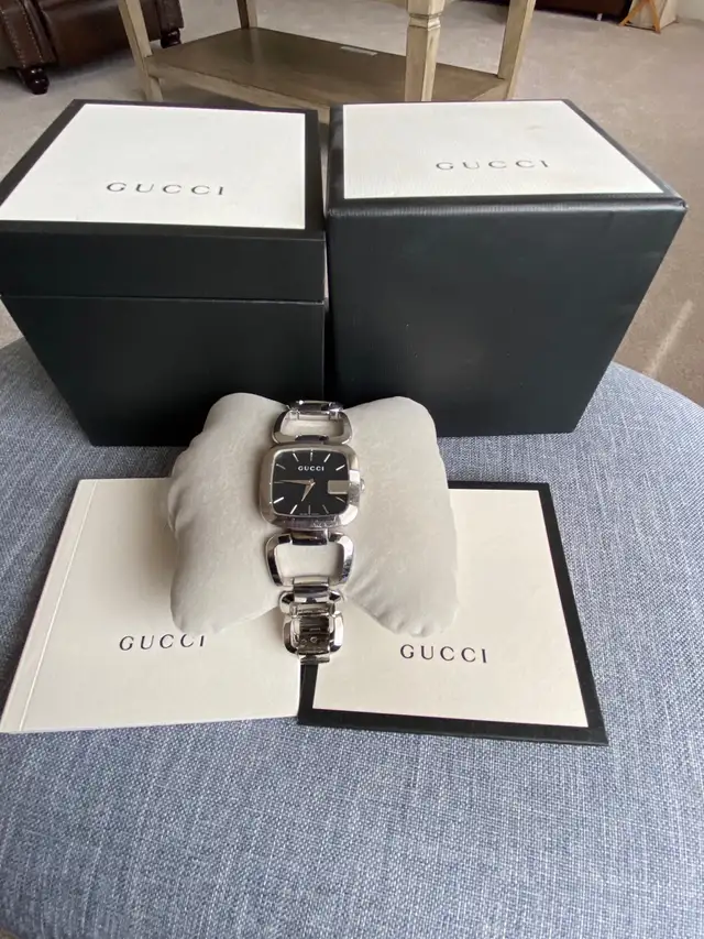 Ladies GUCCI Swiss Quartz Watch YA125407. $300 - Photo 5
