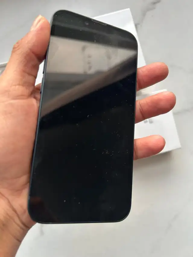 iPhone 14 256gb Airpods/Adapter/Delivery - Photo 2