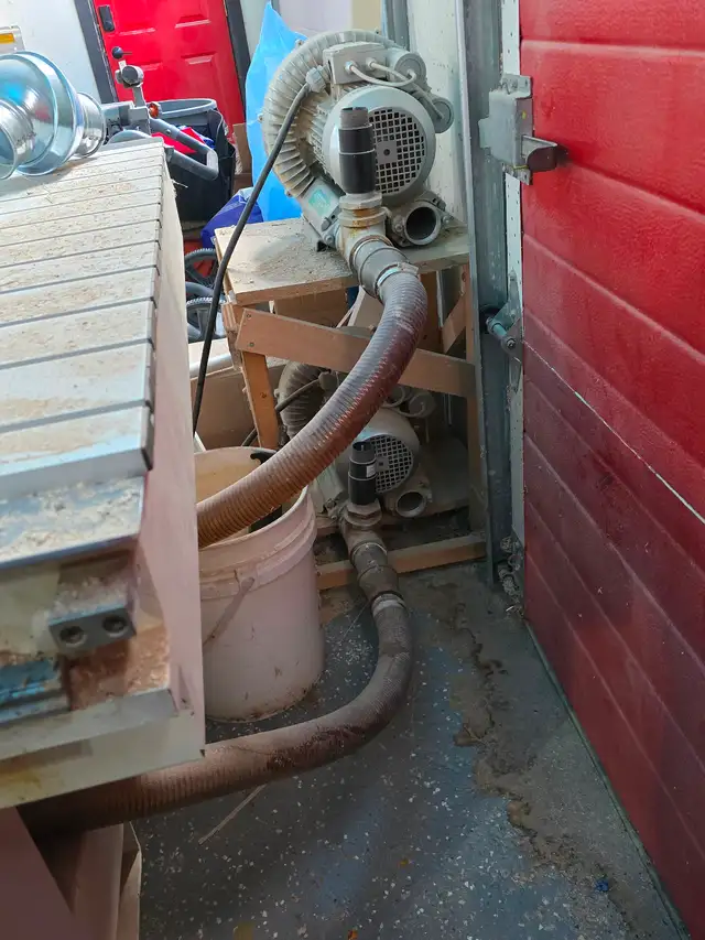 CanCam 4'x8' single phase vacuum table CNC router - Photo 8