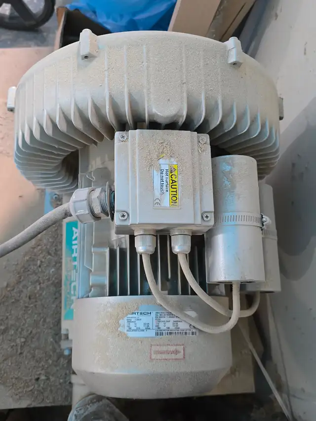 CanCam 4'x8' single phase vacuum table CNC router - Photo 8