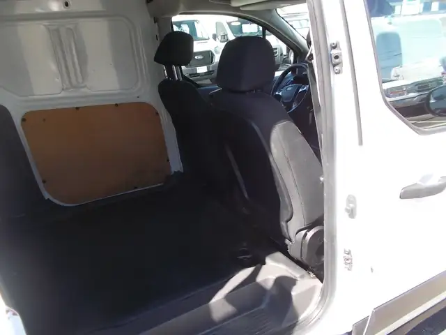 2020 Ford Transit Connect Van XL - Photo 13