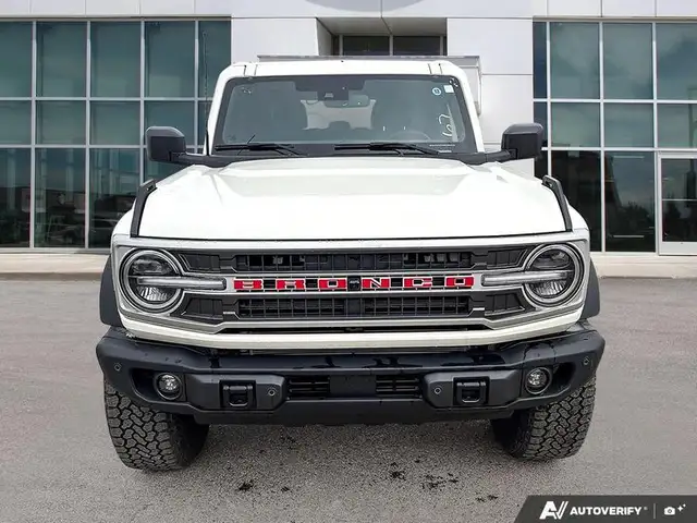 2026 Ford Bronco Outer Banks 60th Anniversary Edition - Photo 2