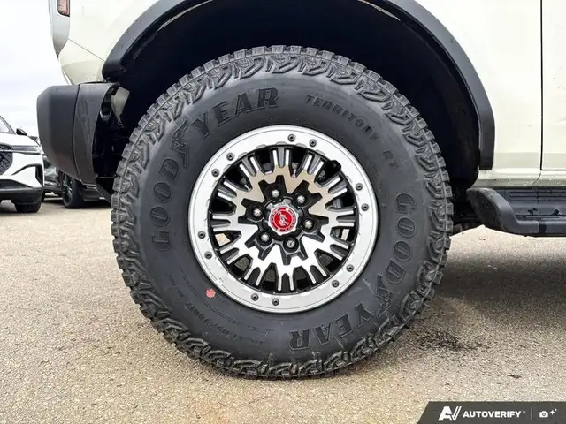 2026 Ford Bronco Outer Banks 60th Anniversary Edition - Photo 7