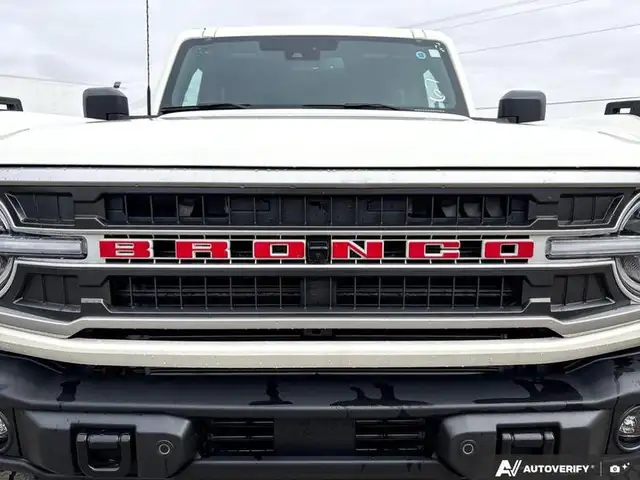 2026 Ford Bronco Outer Banks 60th Anniversary Edition - Photo 10