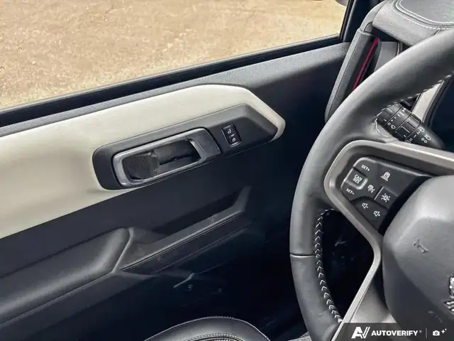 2026 Ford Bronco Outer Banks 60th Anniversary Edition - Photo 18