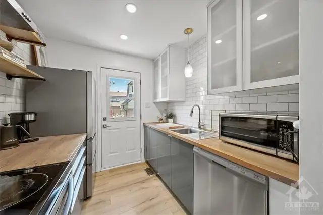 1 of 3-Bedroom Townhouse for Rent in Nepean - Photo 7