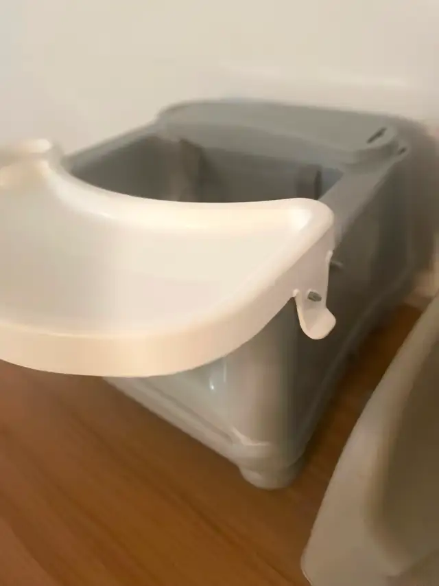 BOOSTER  FEEDING SEATS – MUST GO THIS WEEK - Photo 2