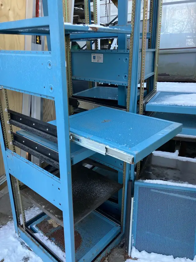 Data and communications - Photo 9