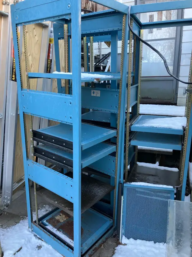 Data and communications - Photo 10