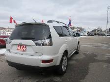 2011 Mitsubishi Outlander LS - Photo 6