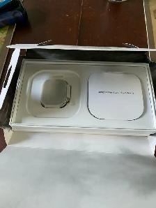 BNIB Apple Watch - Photo 3