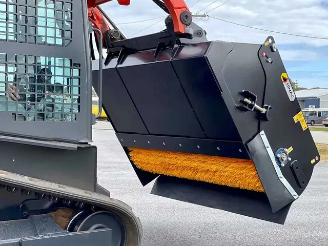 Heavy Duty 72" Skid Steer Rotary Broom – Strong & Reliable - Photo 2