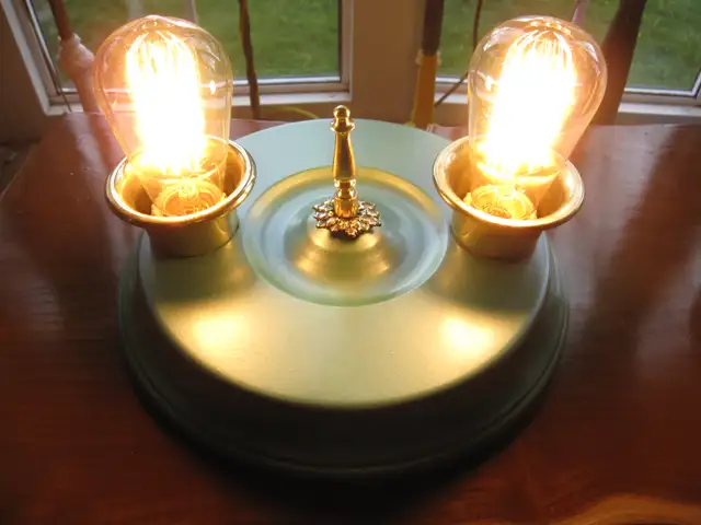 VINTAGE ANTIQUE FLUSH MOUNT CEILING TWIN LIGHT FIXTURE - Photo 4