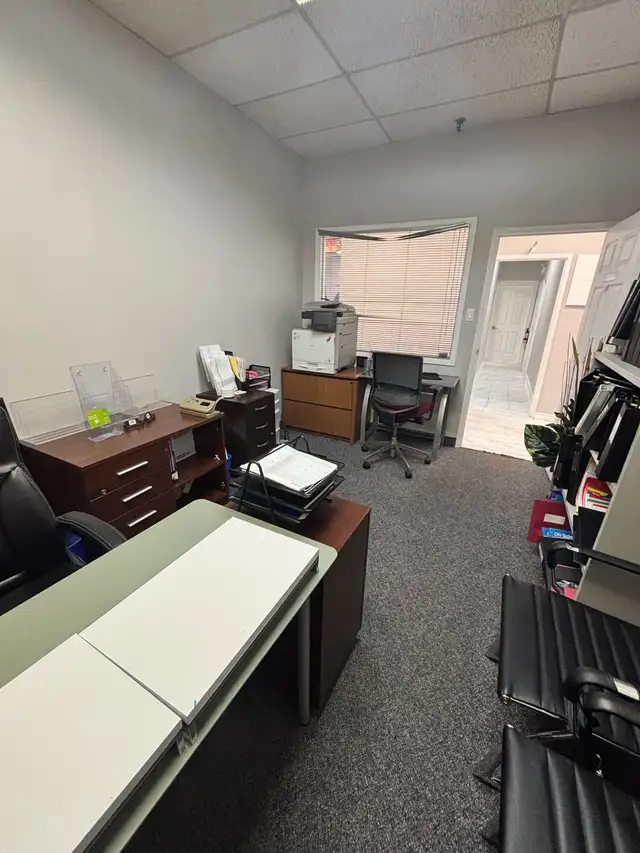 Offices for Rent - Photo 2