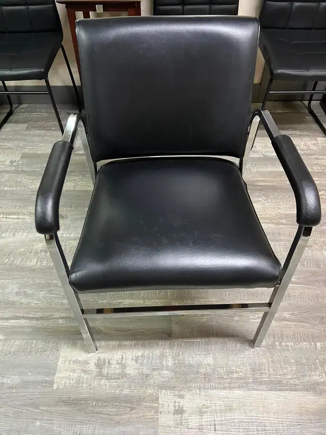 New Condition Salon shampoo chairs - Photo 3