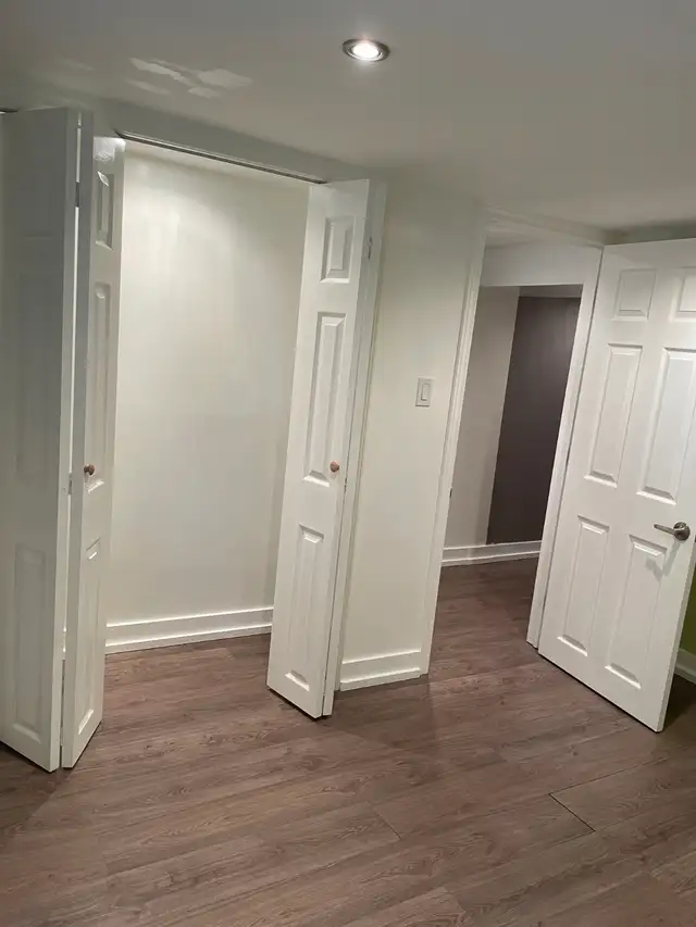 Room for Rent in East York