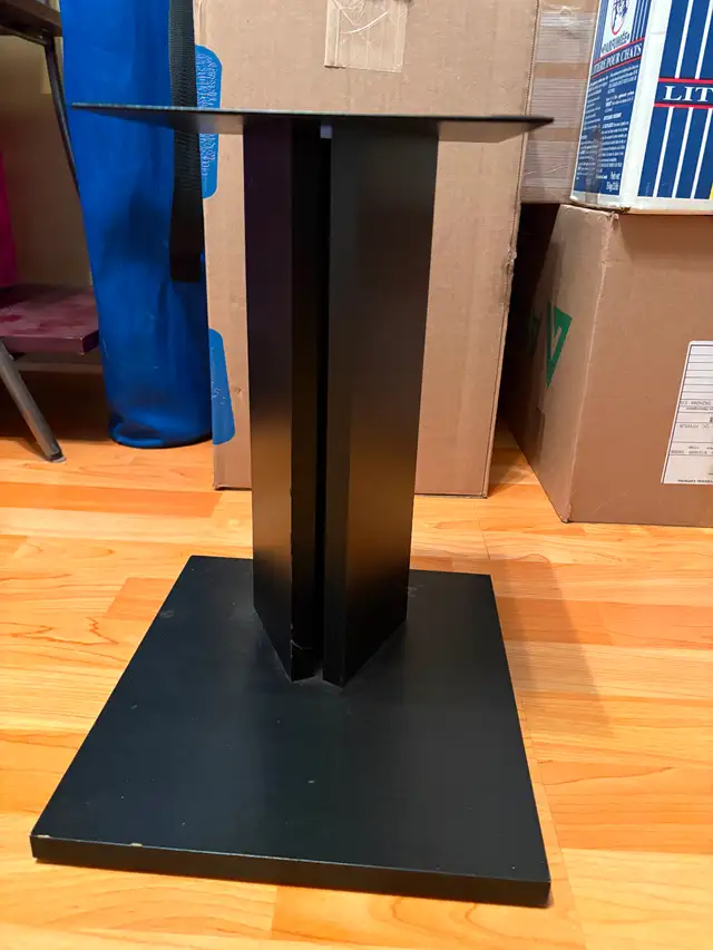 Base de haut parleur