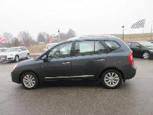 2011 Kia Rondo EX - Photo 9