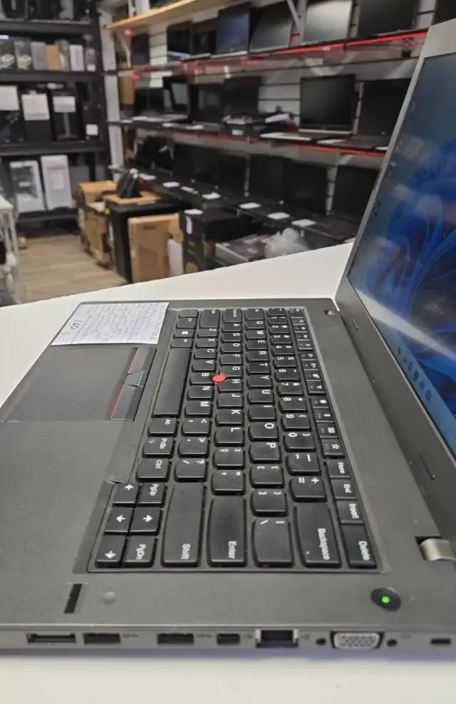 Lenovo ThinkPad L470 i5-6200U 8Go RAM SSD 256Go DVD Windows 11 - Photo 2