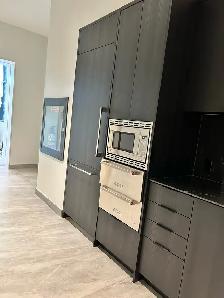 2 BEDROOM plus Den, 2 BATHROOMS - Photo 8