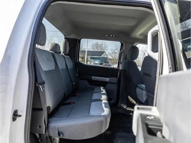 2023 Ford F-150 XLT - Photo 25