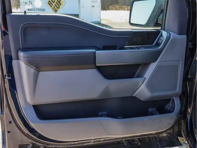 2023 Ford F-150 XLT - Photo 6