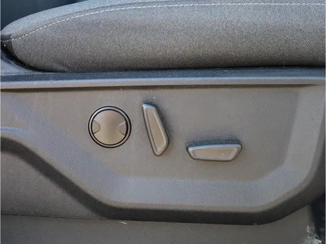 2023 Ford F-150 XLT - Photo 22