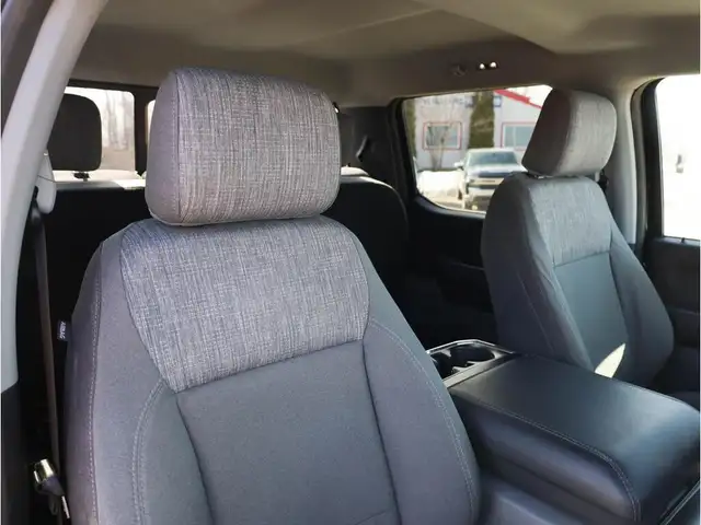 2023 Ford F-150 XLT - Photo 23