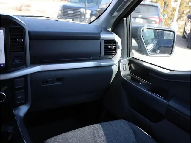 2023 Ford F-150 XLT - Photo 27