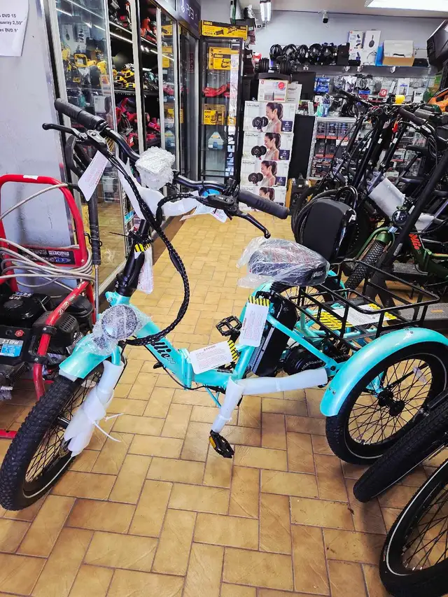 Tricycle Électrique neuf