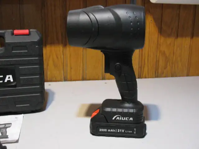 Compact Cordless Leaf Blower, BRAND NEW - Photo 8