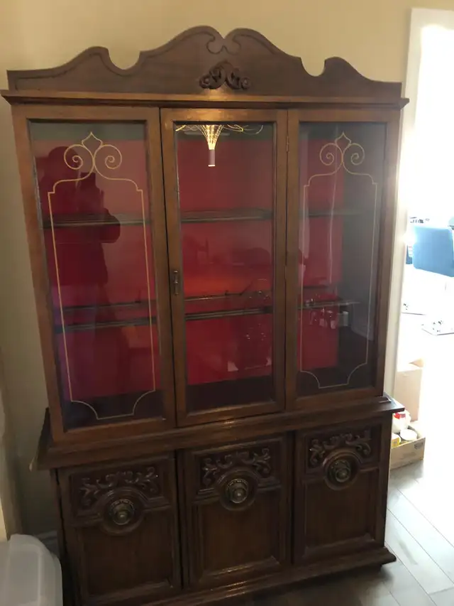 DINING SET WITH CABINET - Photo 9