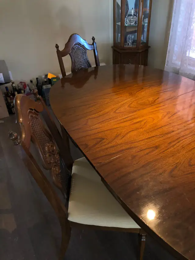 DINING SET WITH CABINET - Photo 10