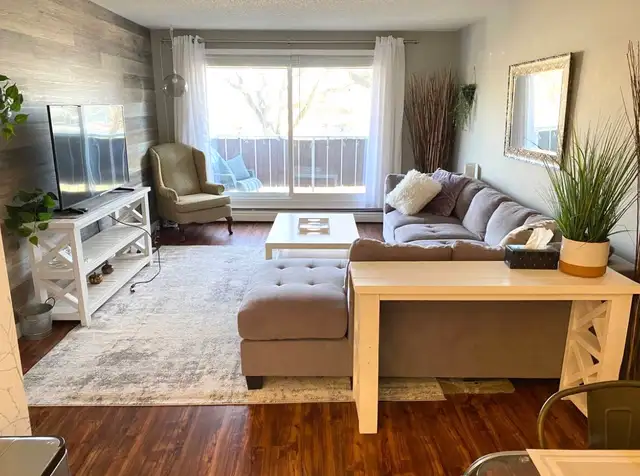 LARGE ROOM FOR RENT $800 - Photo 7