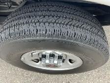 2022 GMC Savana - Photo 7