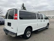 2022 GMC Savana - Photo 16