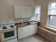 3 Bedroom Sandy Hill Apartments for Rent (Somerset/Blackburn) - Photo 6