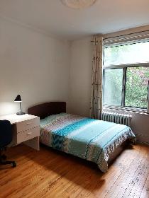 Fully furnished, girl roommates, All incl, metro Vendome, May 1