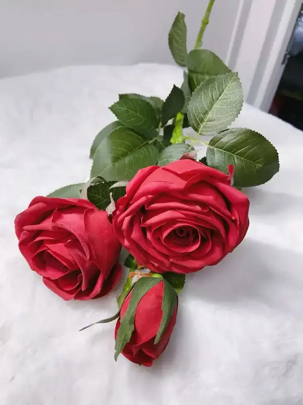 Brand New Artificial Roses 1 to 6 Heads $11 to $14