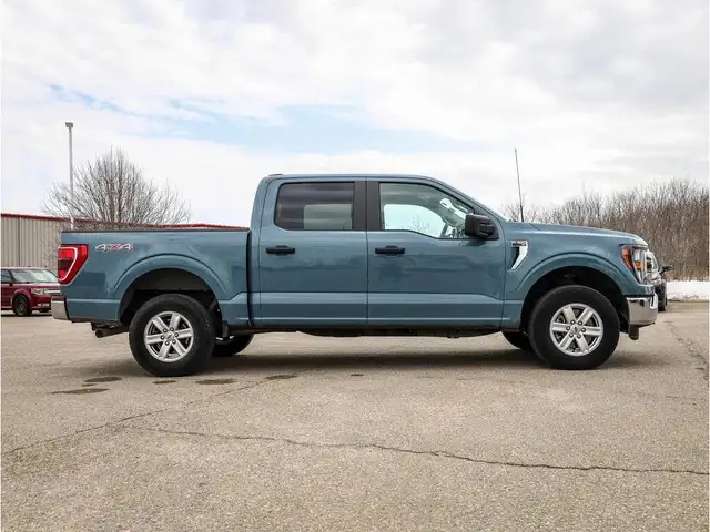 2023 Ford F-150 XLT - Photo 3