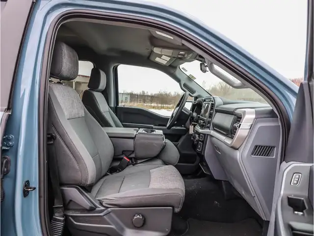 2023 Ford F-150 XLT - Photo 21