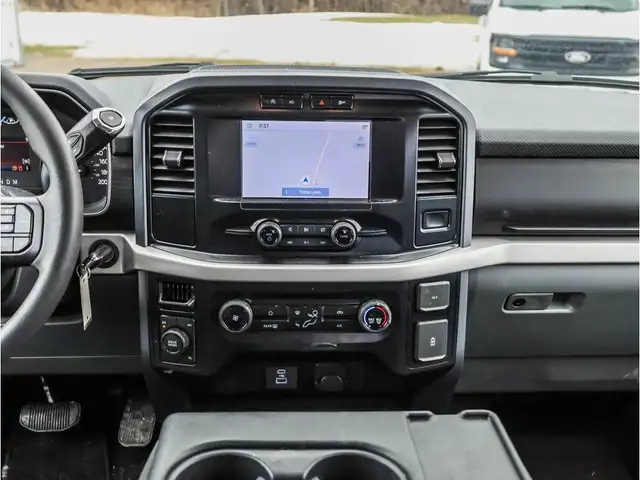 2023 Ford F-150 XLT - Photo 25